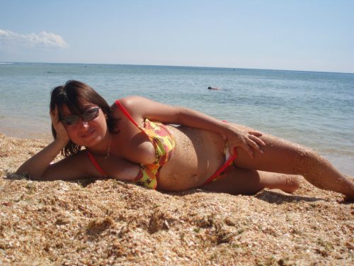 moglie troia spiaggia