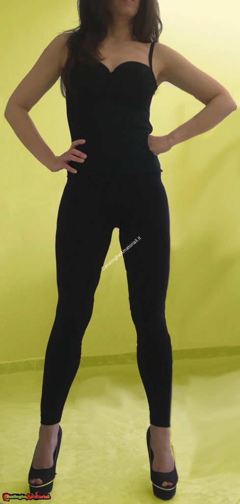 moglie in leggings
